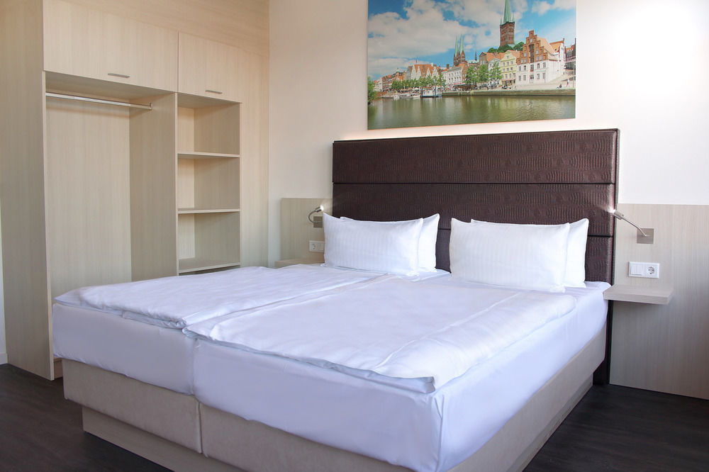 Viva Hotel Luebeck Eksteriør bilde