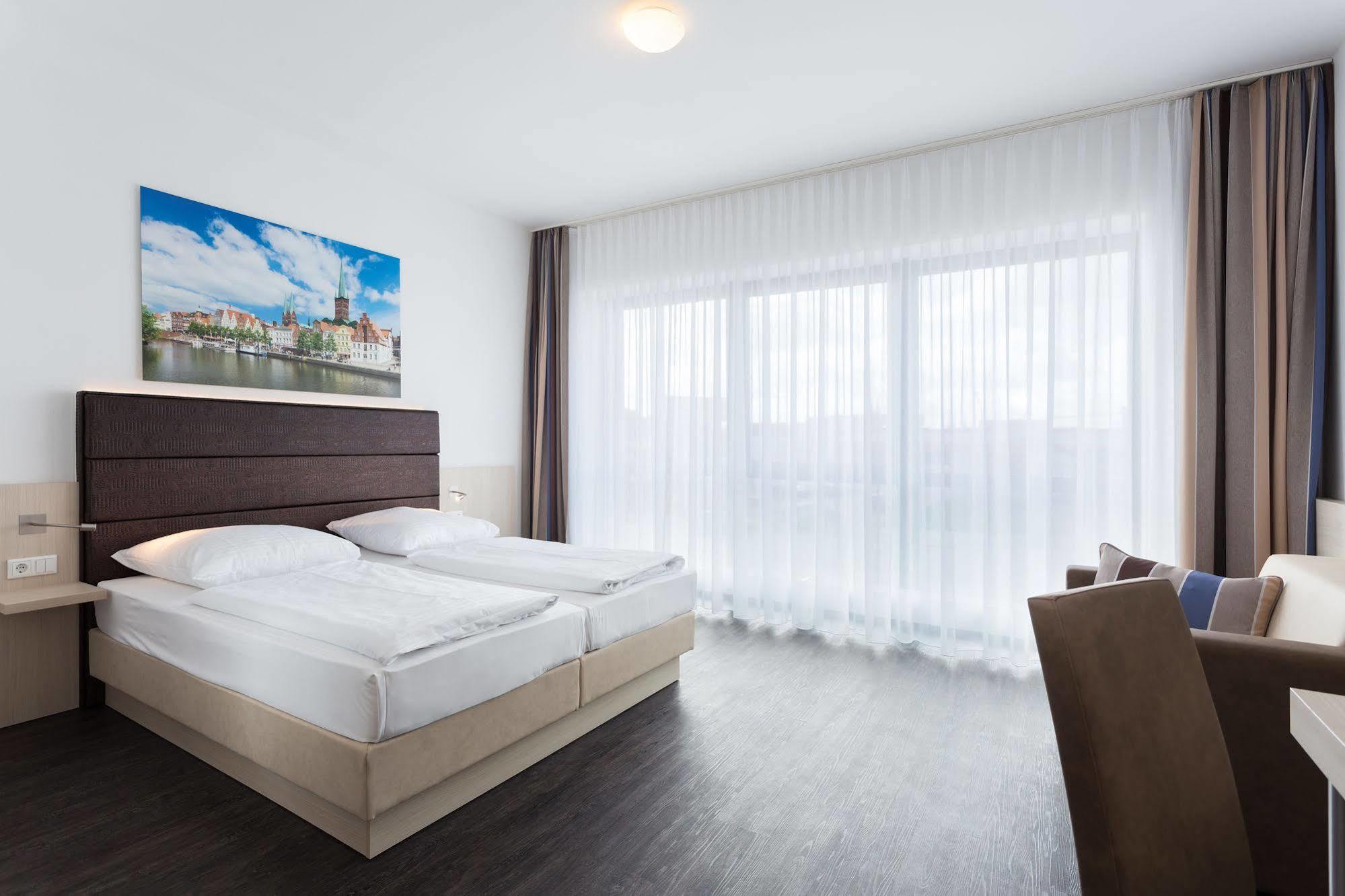 Viva Hotel Luebeck Eksteriør bilde