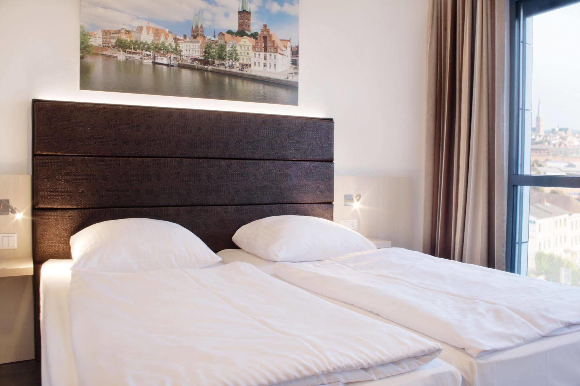 Viva Hotel Luebeck Eksteriør bilde