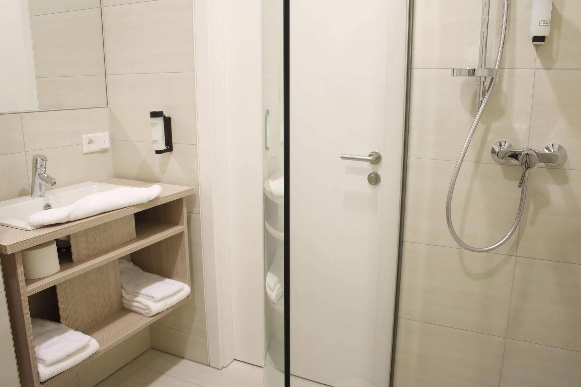 Viva Hotel Luebeck Eksteriør bilde